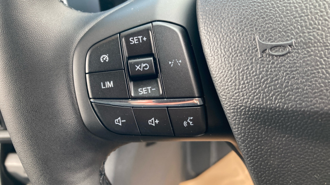 Ford Transit Courier Diesel 1.5 EcoBlue Limited Van - Image 23